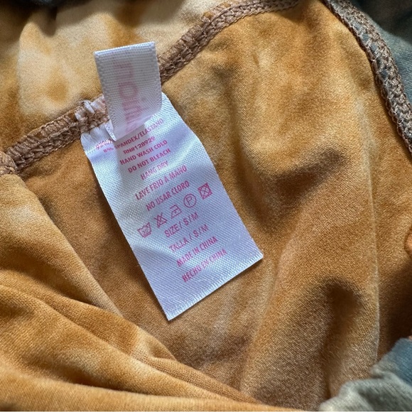 Tie Dye Shorts - Picture 5 of 7